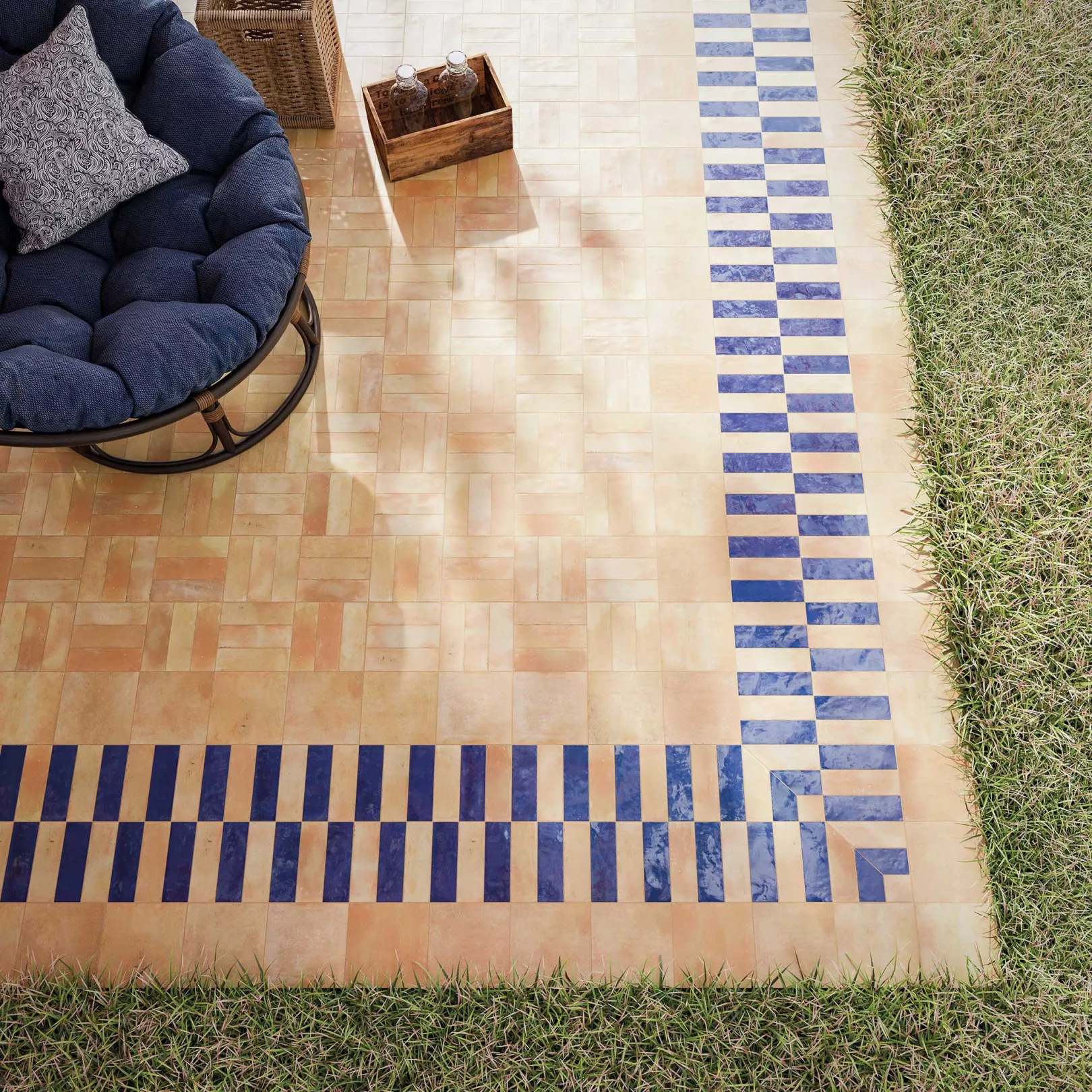 grès cérame BEJMAT Tan Matt 15x5cm + grès cérame BEJMAT Azur Gloss 15x5cm + grès cérame BEJMAT Tan Matt 15x15cm