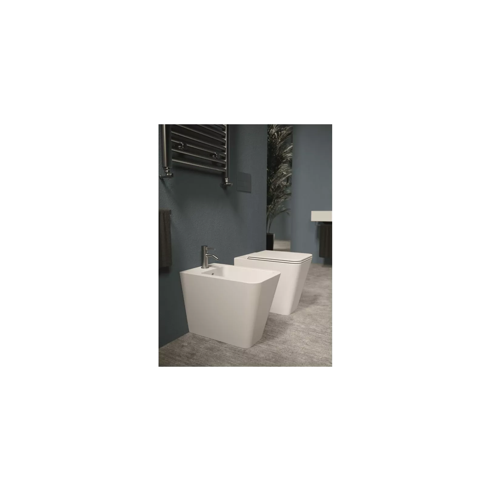HIDE SQUARE