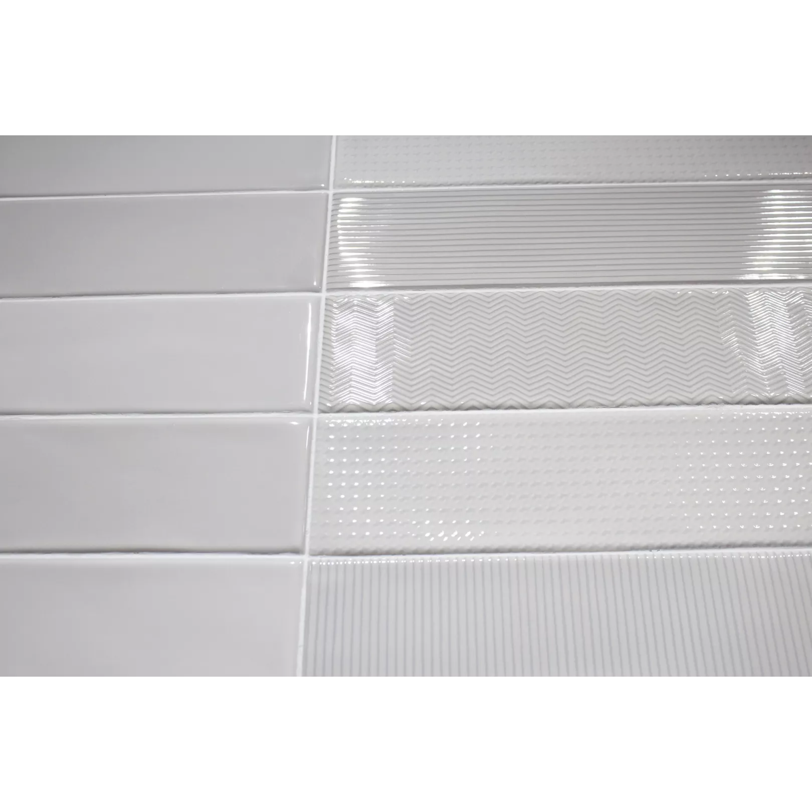 Carrelage mural faïence effet graphique GRADIENT ET GRADIENT DECOR 30x7,5cm