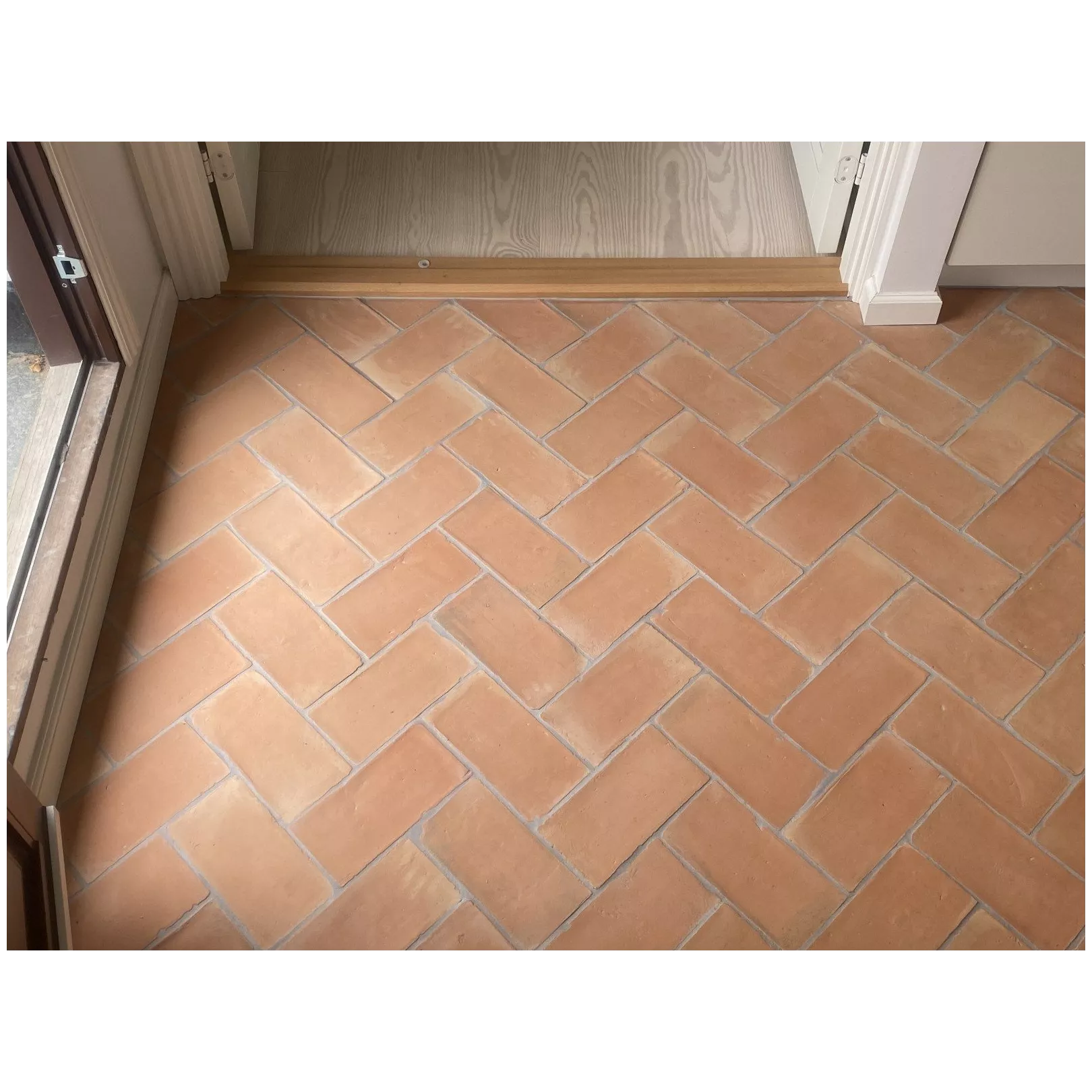 Carrelage TERRE CUITE NATURELLE BRUTE FORMAT RECTANGLE