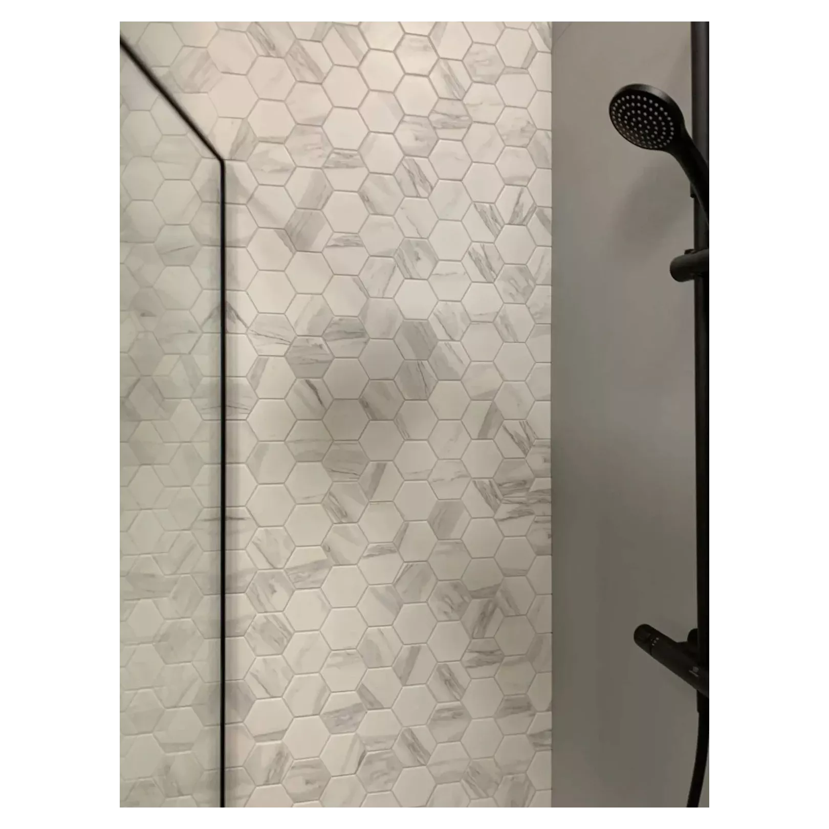 Porcelain stoneware mosaic BARCELONA hexagone 5.9x5.1cm
