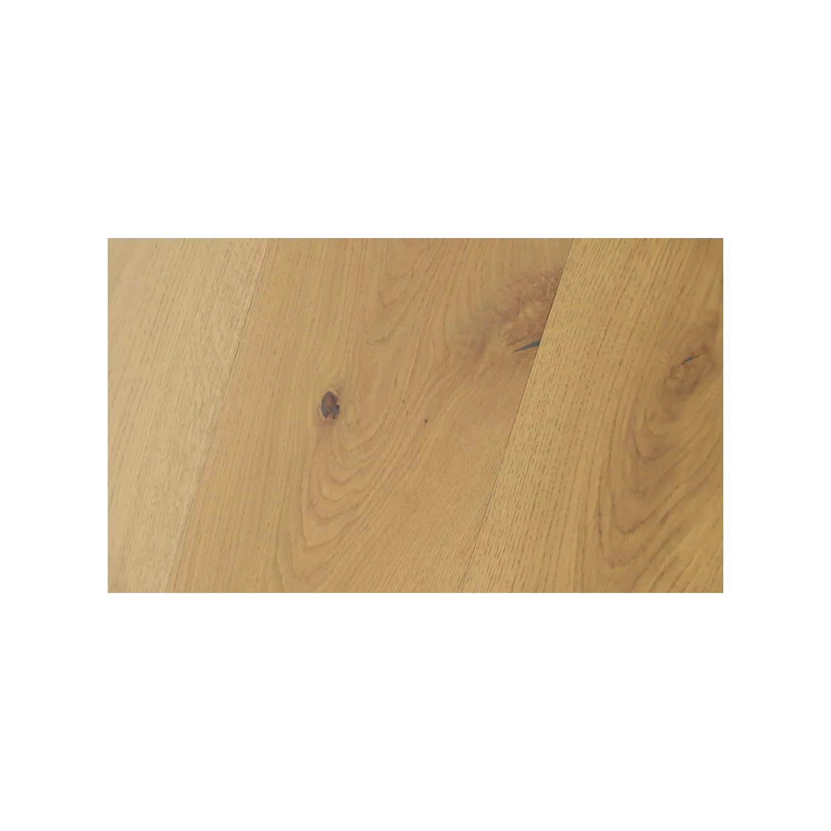 Parquet chêne CHAMONIX semi-massif, Brossé léger, fumé léger, fentes, vernis incolore
