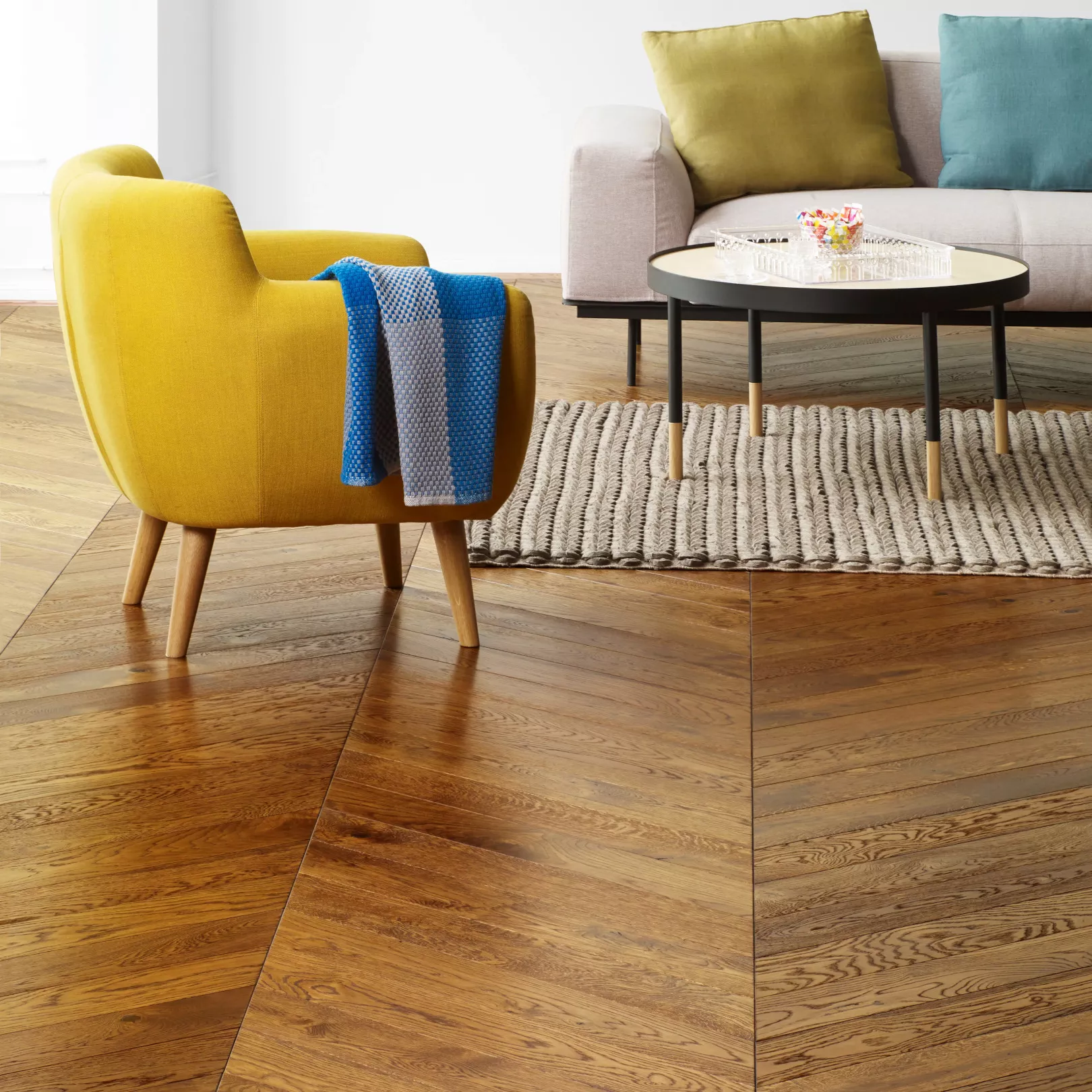 Parquet chêne COGNAC massif et semi-massif, Brossé Vernis Mat 742