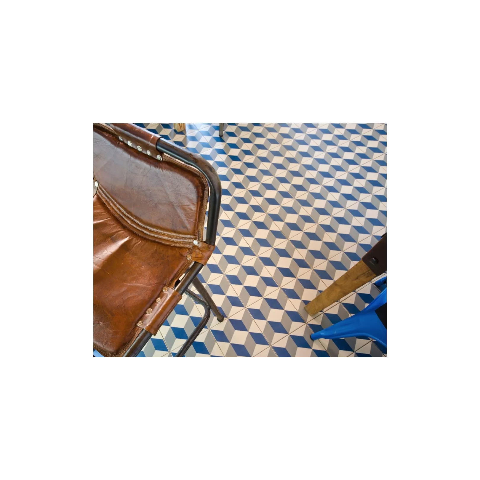 Carrelage grès effet carreau ciment 1900 Güell 1, motif cube 3D,  20x20cm 