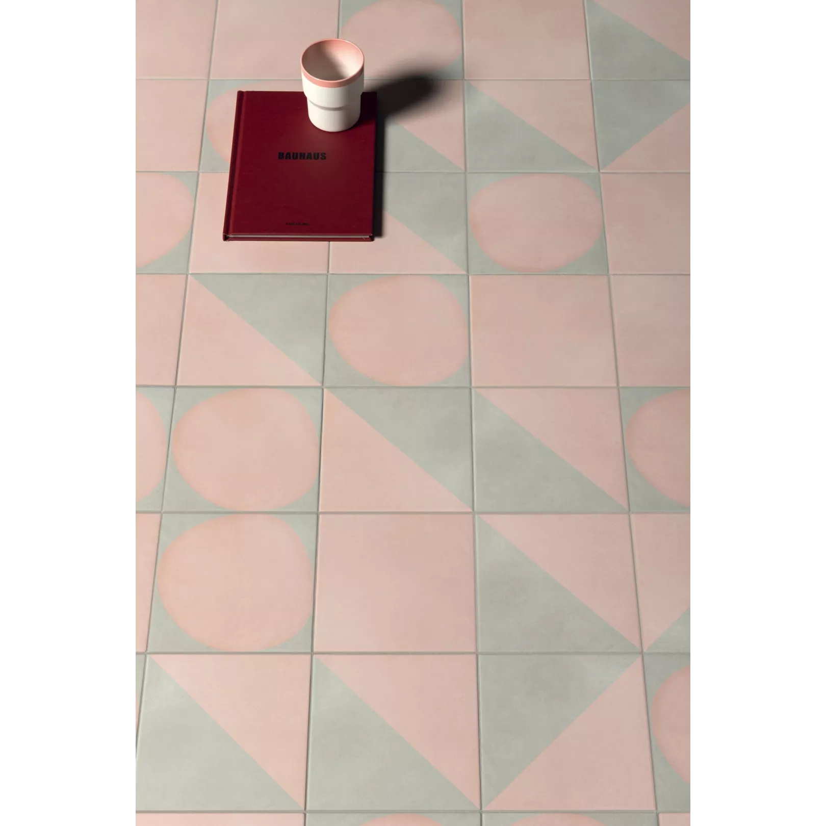 Carrelage grès cérame effet graphique Futura 15x15cm (4 couleurs, 5 Design)