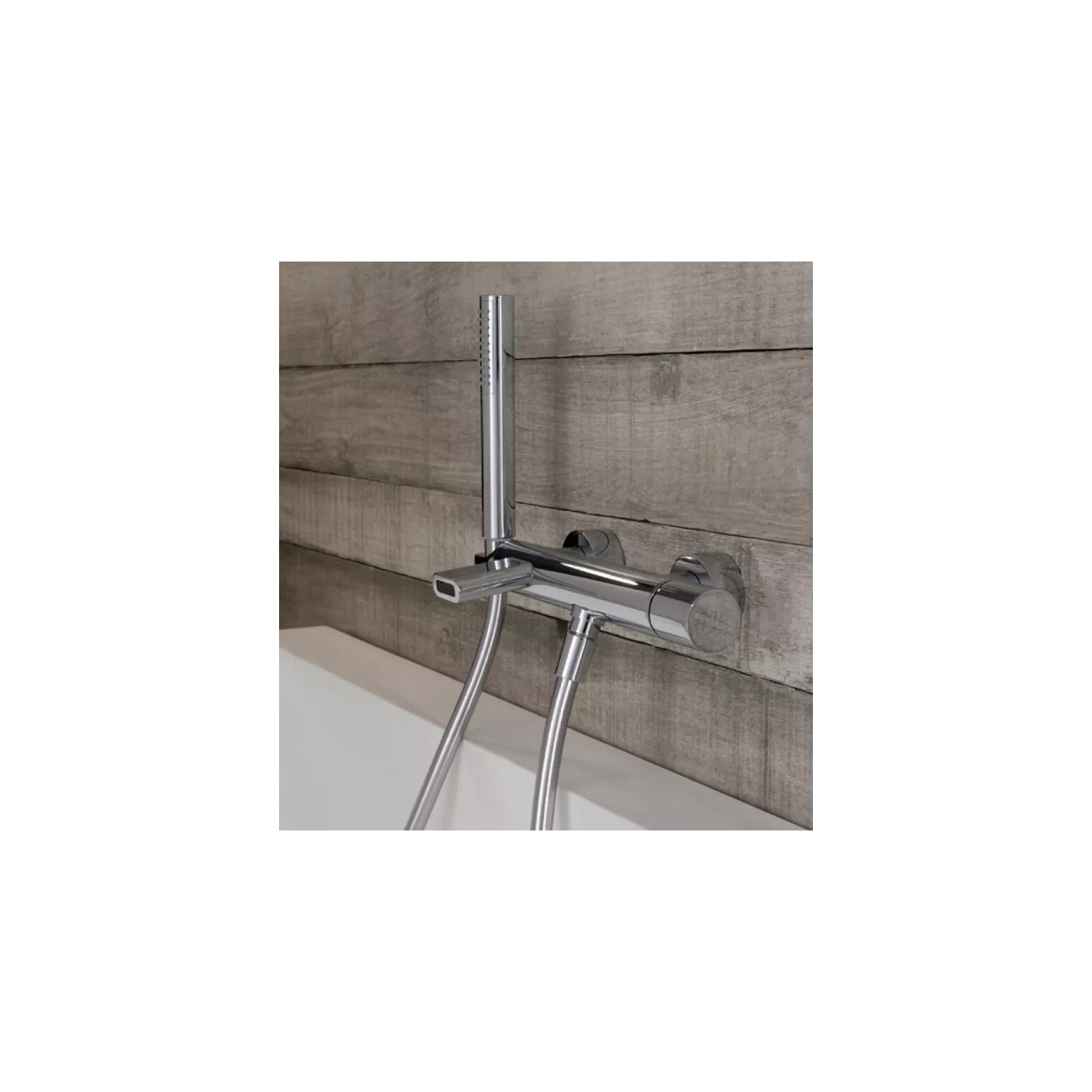Robinet mitigeur inverseur baignoire Nanotech 5400 mural (non encastré) avec écoulement bain et douchette 